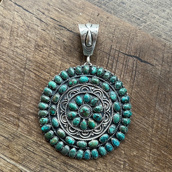 Native American Jewelry - Beautiful Turquoise Petite Point Native American pendant/pin